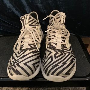 Reebok Sneaker Size 7